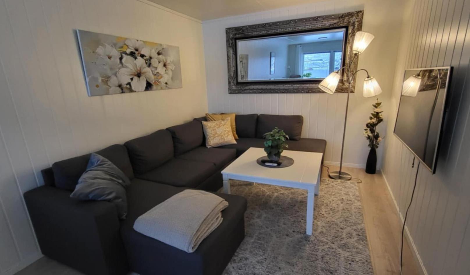 Perfect Apartment For Whale Safari At Skjervoy! 외부 사진